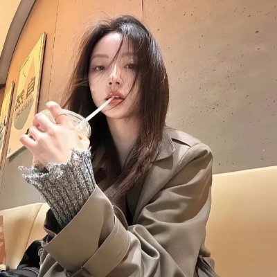 昨夜泪痕干